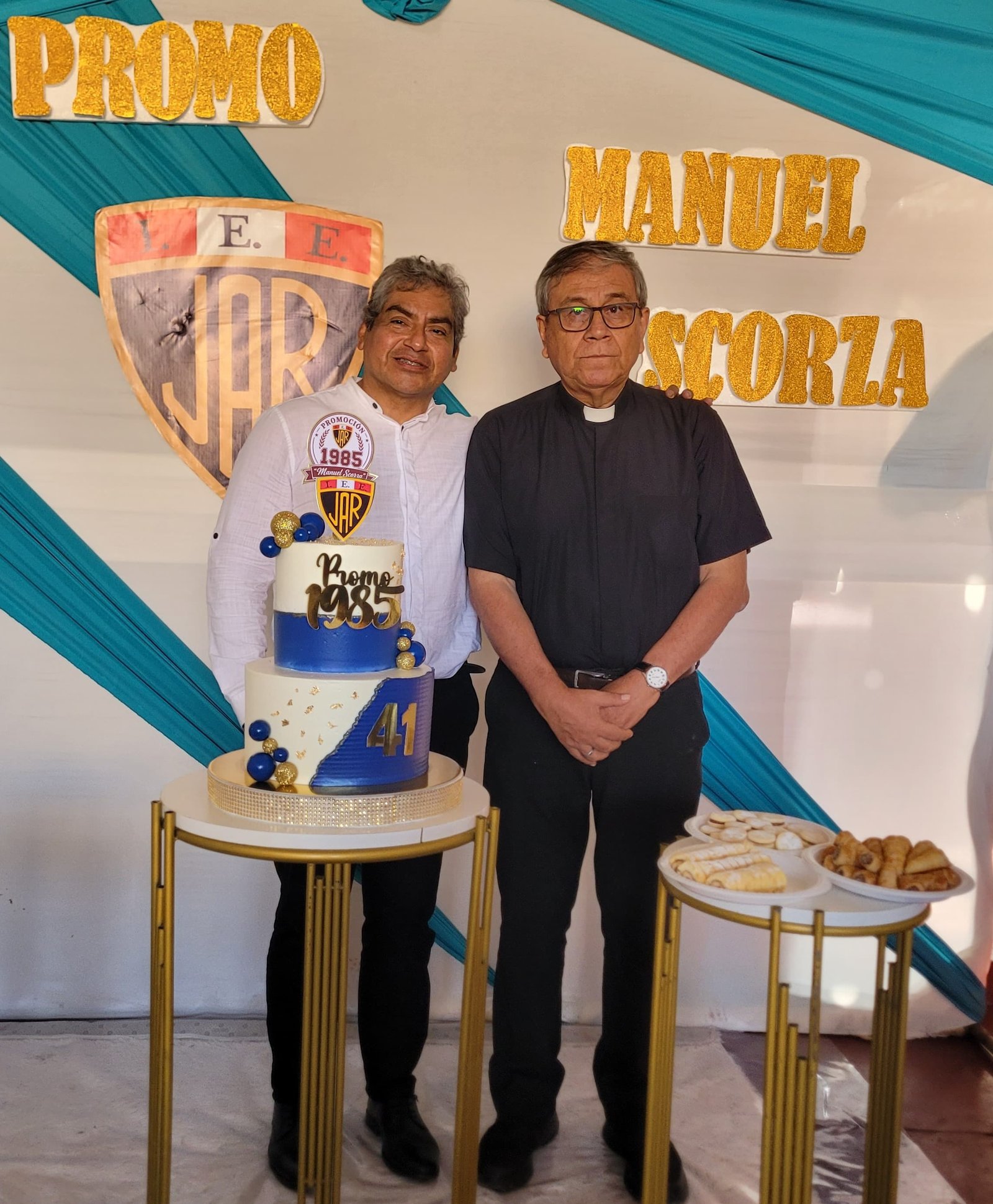 Edgardo Vergara Amaya junto al Padre Gilmer